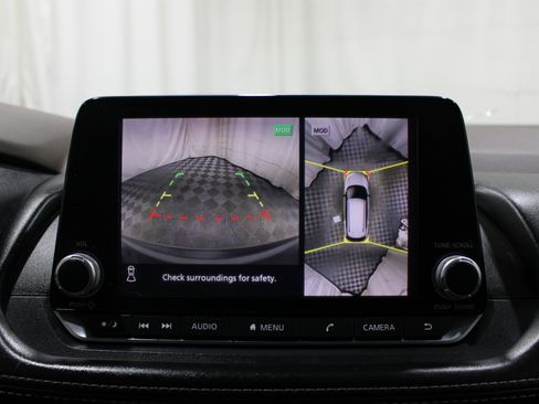 Used 2021 Nissan Rogue SV AWD/4WD image 15