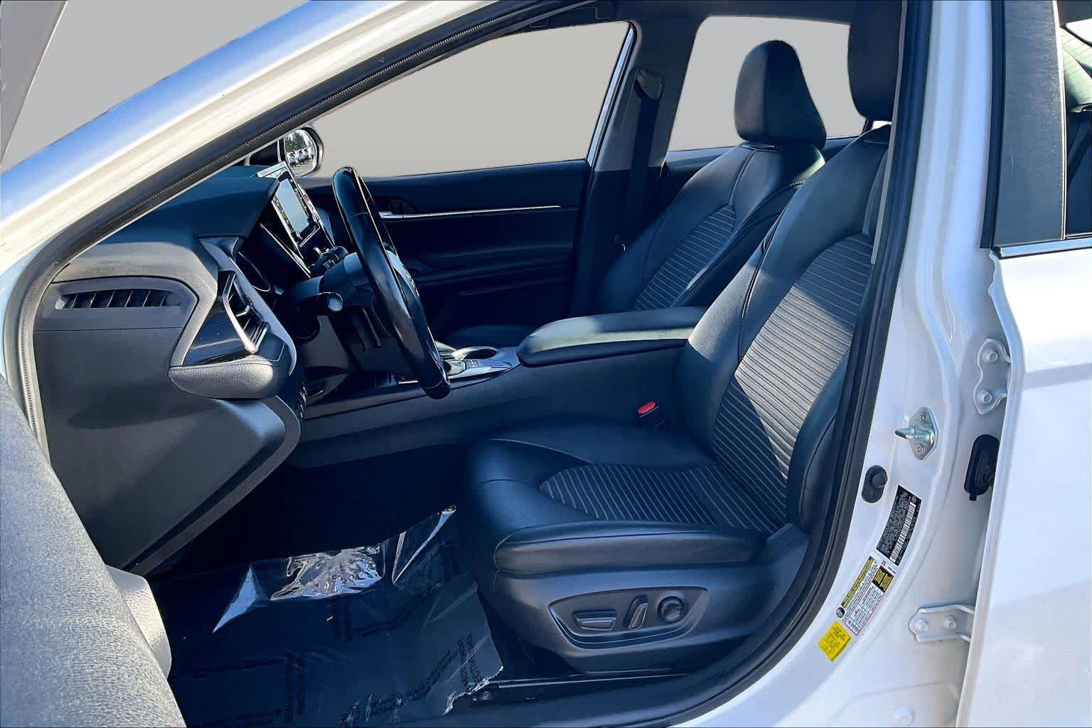 Certified 2024 Toyota Camry SE FWD image 7