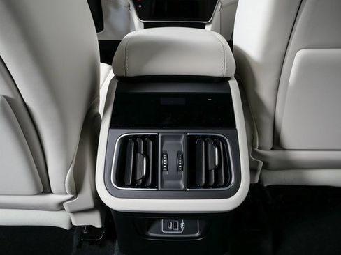 Used 2023 Maserati Grecale Modena image 20