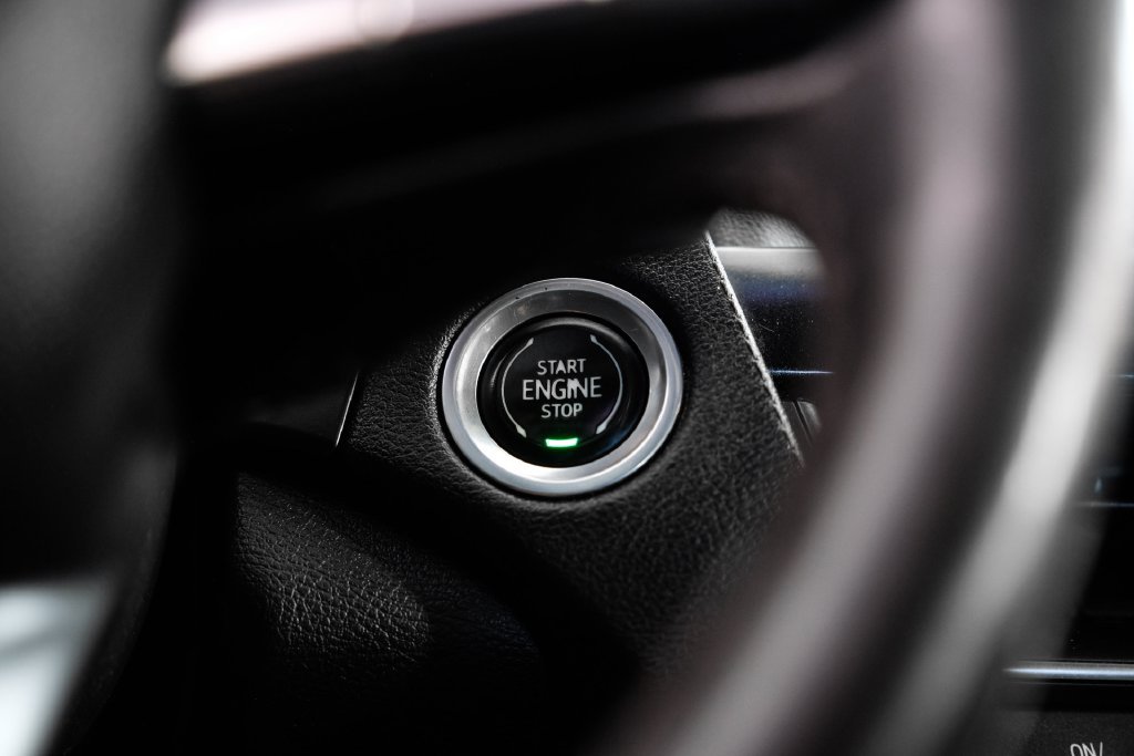 Used 2021 Cadillac CT5 Luxury w/ Cold Weather Package RWD image 17