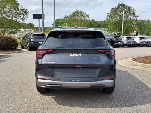 New 2026 Kia Sportage LX w/ LX Convenience Package image 5