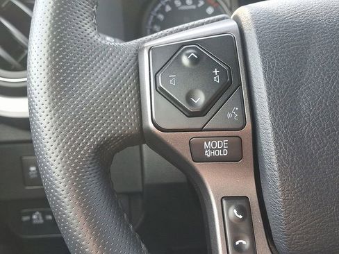 Used 2023 Toyota Tacoma TRD Off-Road image 24