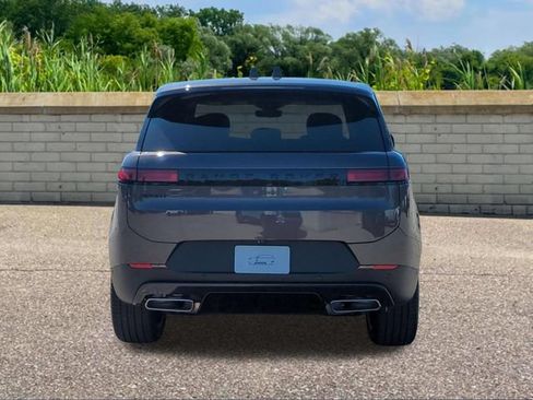 New 2027 Land Rover Range Rover Sport SE AWD/4WD image 5