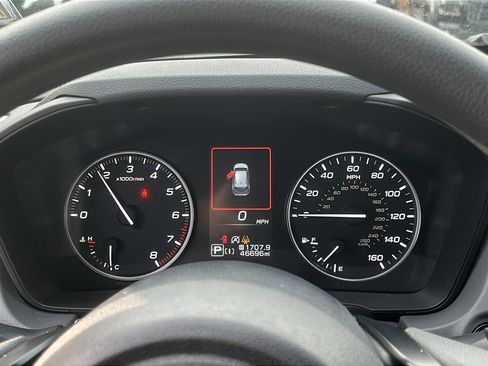 Certified 2024 Subaru Crosstrek 2.0i Premium image 17