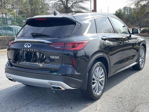Certified 2025 INFINITI QX50 Luxe image 4