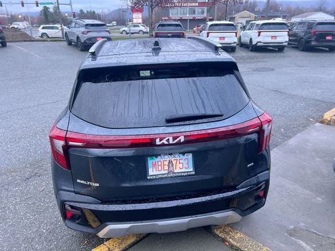 Certified 2025 Kia Seltos EX image 27