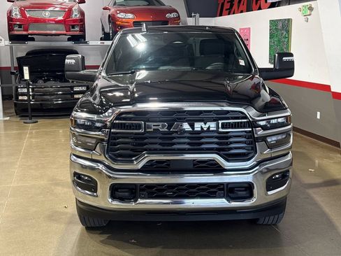 Used 2026 RAM 2500 Big Horn AWD/4WD image 32