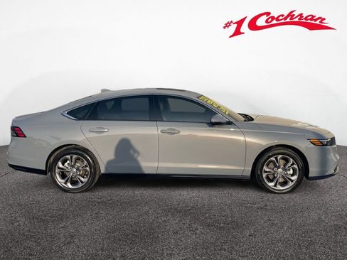 Used 2025 Honda Accord EX-L image 29