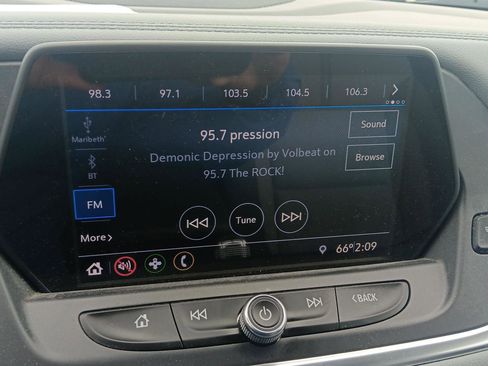 Used 2020 Chevrolet Blazer LT image 15