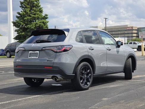 Used 2024 Honda HR-V Sport image 16