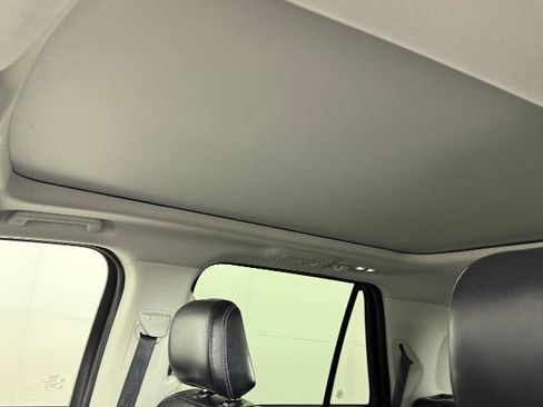 Certified 2025 Ford Expedition Platinum AWD/4WD image 19