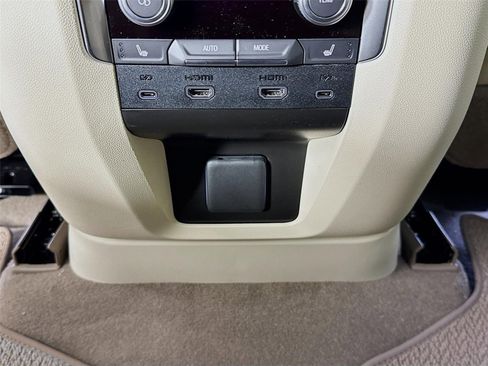 New 2026 GMC Yukon XL Denali AWD/4WD image 28