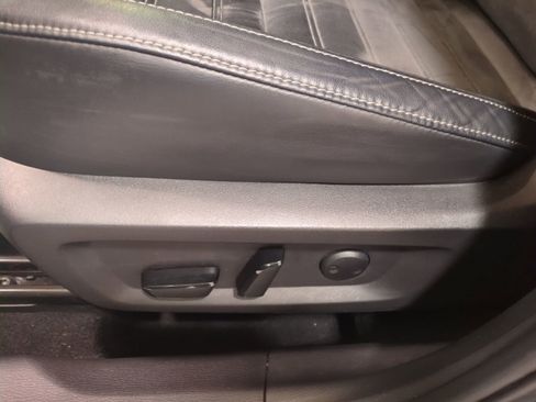Used 2023 Mitsubishi Outlander SE AWD/4WD image 17