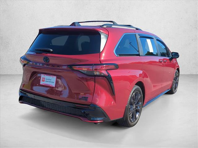Certified 2024 Toyota Sienna XSE FWD image 5