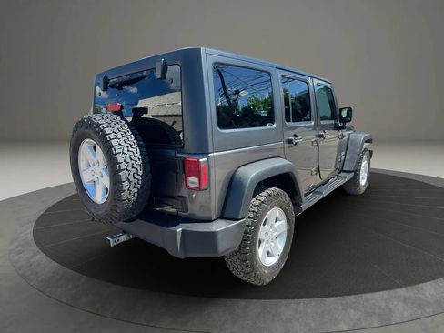 Used 2017 Jeep Wrangler Unlimited Sport w/ Quick Order Package 24S AWD/4WD image 5