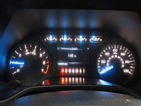 Used 2016 Ford F150 XL w/ Equipment Group 101A Mid AWD/4WD image 17