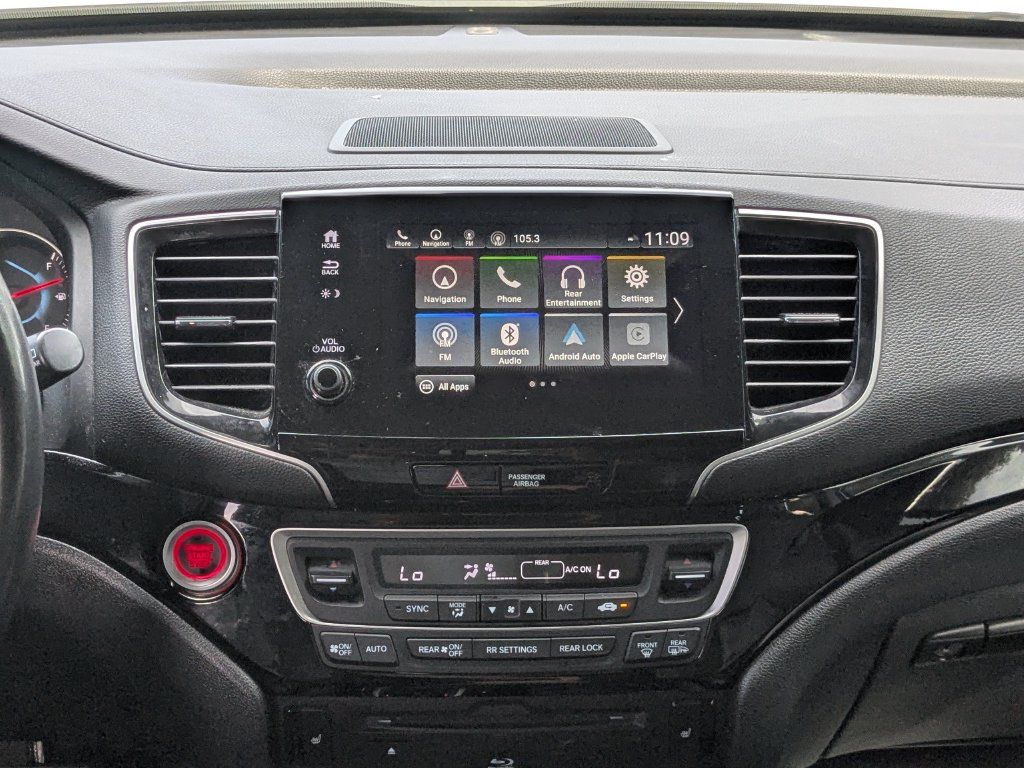 Used 2019 Honda Pilot Touring image 18