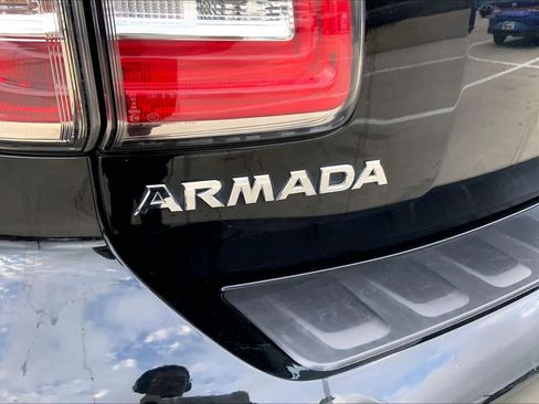 Used 2019 Nissan Armada Platinum w/ Captain's Chairs Package image 31