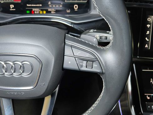 Used 2022 Audi Q8 Premium Plus w/ Premium Plus Package image 27