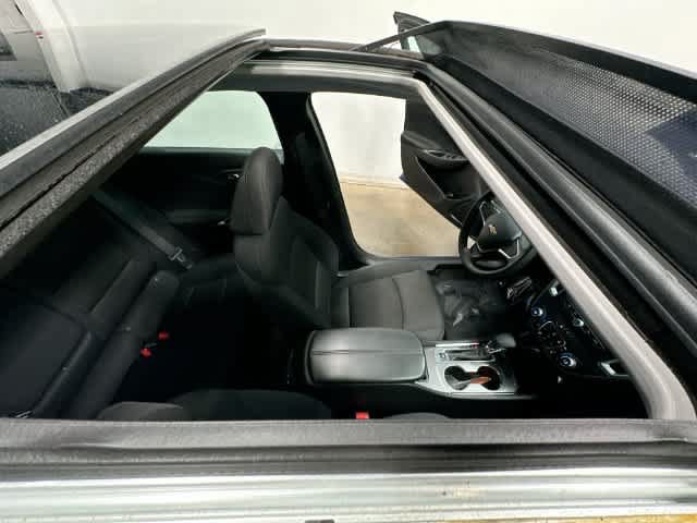 Used 2023 Chevrolet Malibu LT FWD image 6