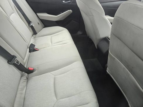 Used 2024 Honda Accord LX image 10