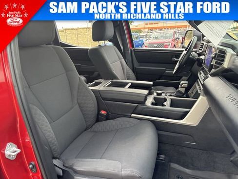 Used 2025 Toyota Tundra SR5 AWD/4WD image 33