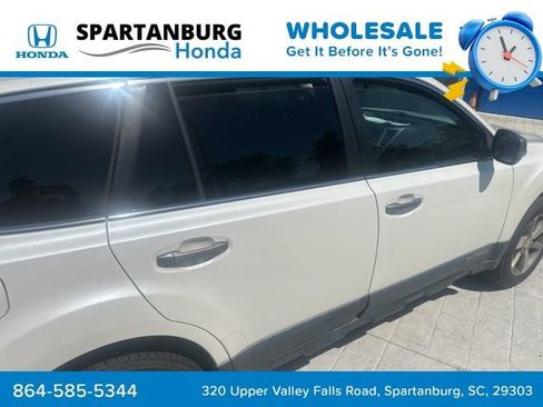 Used 2013 Subaru Outback 2.5i Limited AWD/4WD image 4