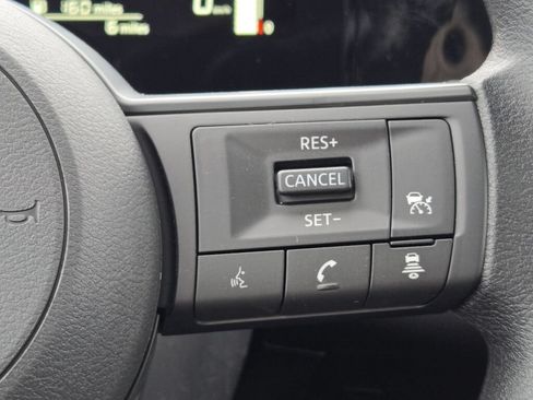 Used 2026 Nissan Kicks SV w/ SV Premium Package AWD/4WD image 28
