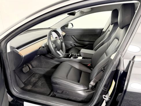Used 2018 Tesla Model 3 Long Range RWD image 28