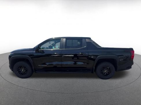 Used 2024 Chevrolet Silverado EV W/T AWD/4WD image 9