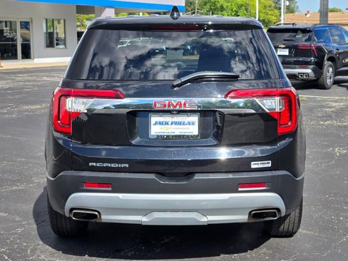 Used 2023 GMC Acadia SLE image 9