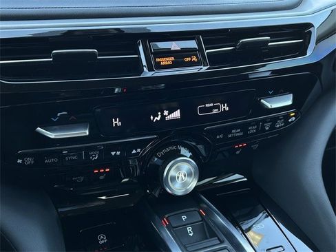 Certified 2024 Acura MDX SH-AWD w/ Technology Package image 20