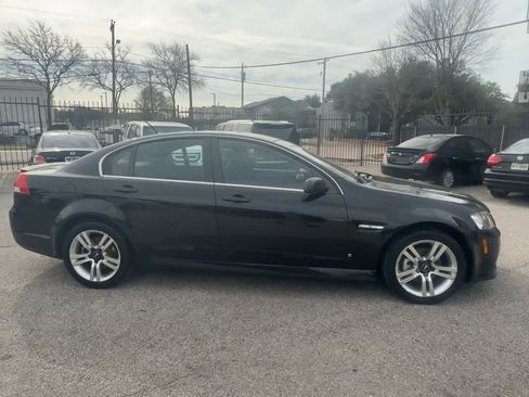 Used 2008 Pontiac G8 image 9