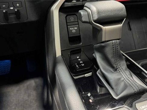 Used 2024 Toyota Sequoia Limited image 22