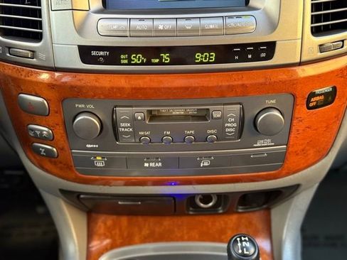 Used 2006 Lexus LX 470 4WD image 39