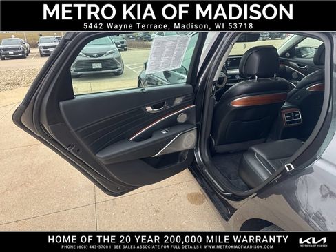 Used 2020 Kia K900 Luxury w/ VIP Package AWD/4WD image 25