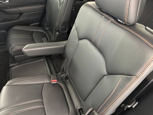 Certified 2024 Honda Pilot TrailSport image 31