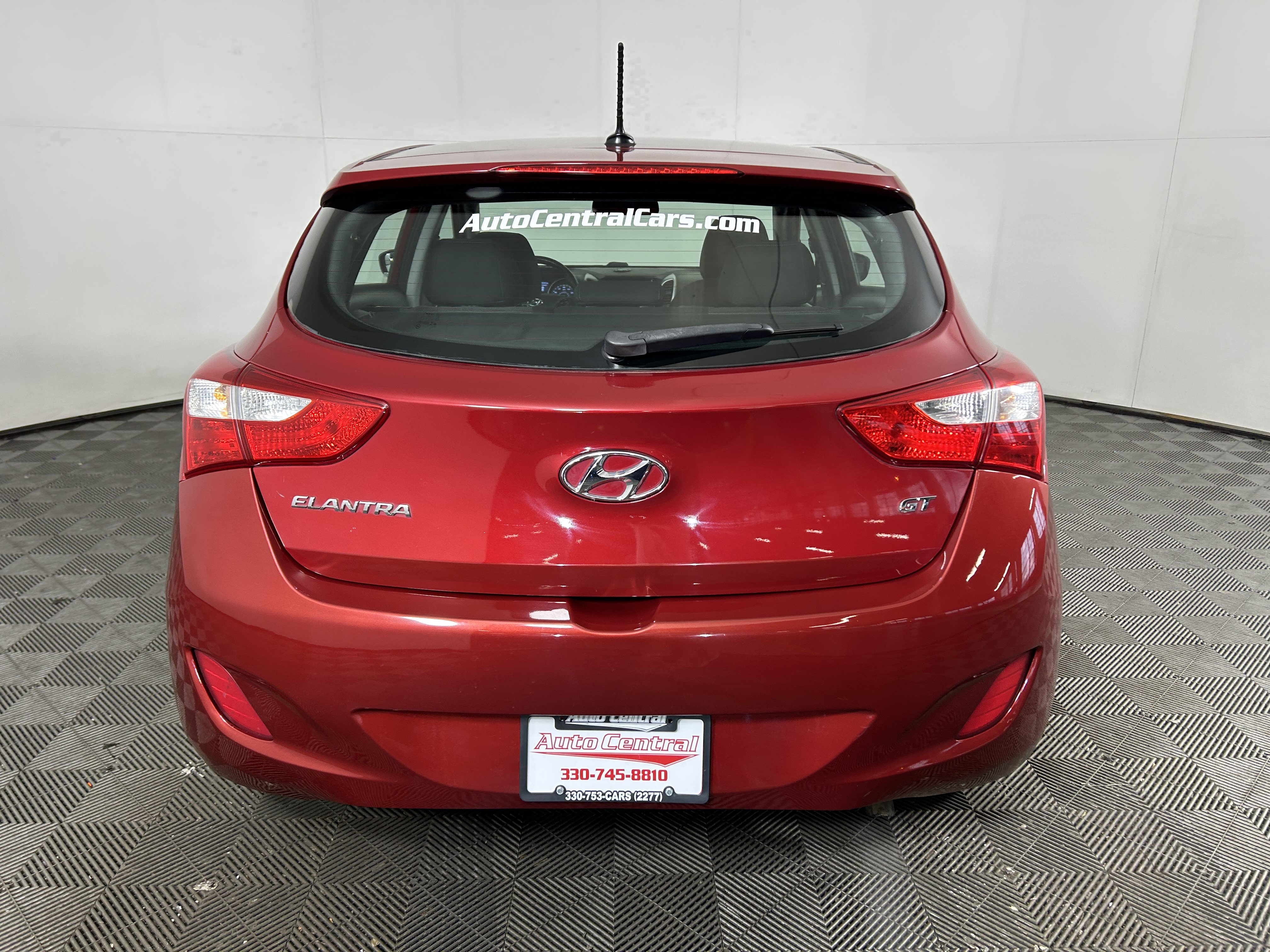 Used 2016 Hyundai Elantra GT FWD image 5
