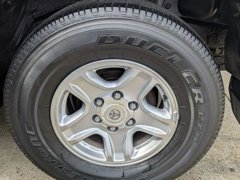 Used 2000 Toyota 4Runner SR5 AWD/4WD image 23