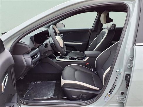 New 2026 Kia K4 GT-Line image 15