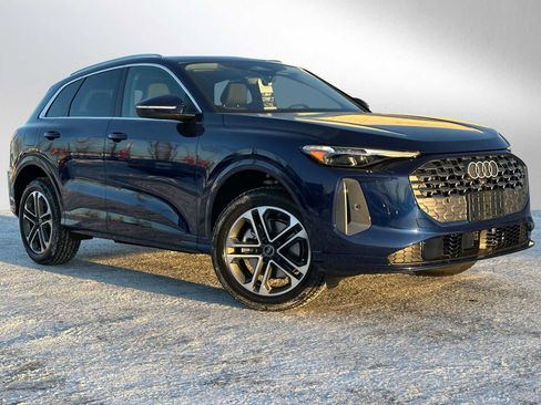 New 2025 Audi Q5 Premium Plus image 1