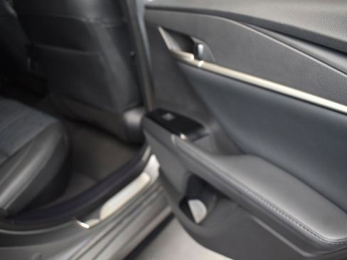 Used 2025 Toyota Camry XSE image 21