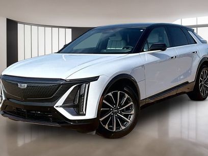 New 2026 Cadillac Lyriq Sport w/ LPO, Floor Liner Package