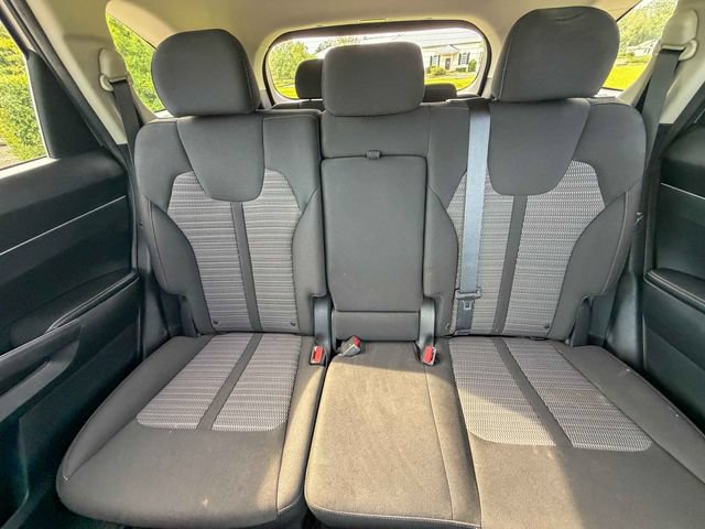 Used 2022 Kia Sorento LX FWD image 16