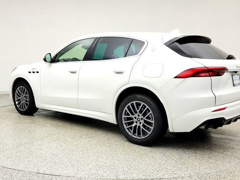 Used 2024 Maserati Grecale GT image 8
