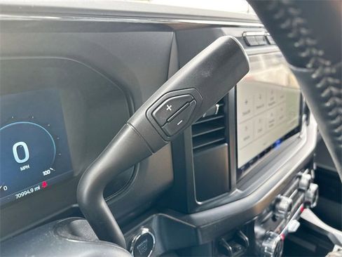 Used 2023 Ford F250 Lariat w/ Black Appearance Package image 33