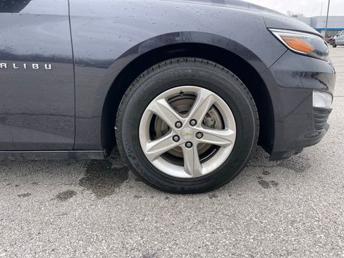Used 2022 Chevrolet Malibu LS image 12