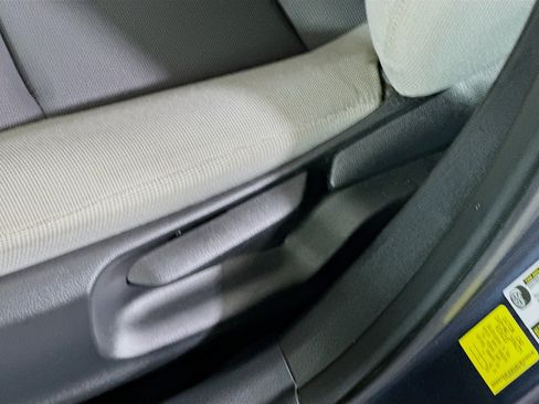 Used 2024 Toyota Corolla LE image 13