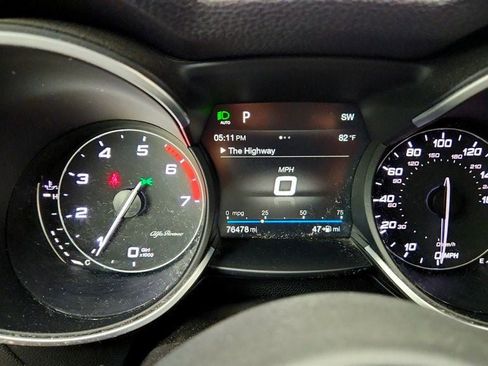 Used 2018 Alfa Romeo Stelvio Ti Sport AWD/4WD image 14