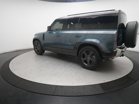 Used 2025 Land Rover Defender 110 S AWD/4WD image 32